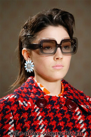Модные очки-авиаторы от бренда Miu Miu (фото)